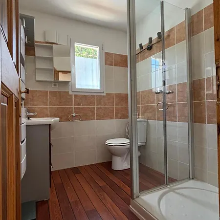 Σπίτι διακοπών Cozy House With Beautiful Furnished Terrace *